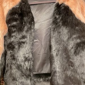 Womens Cropped Fur